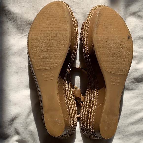 Stuart Weitzman Flat Gold Platform Sandals - Picture 7 of 8